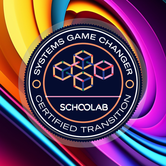 Logo représentant le badge Systems Game Changer correspondant au système de badges numériques de transition d'impact.